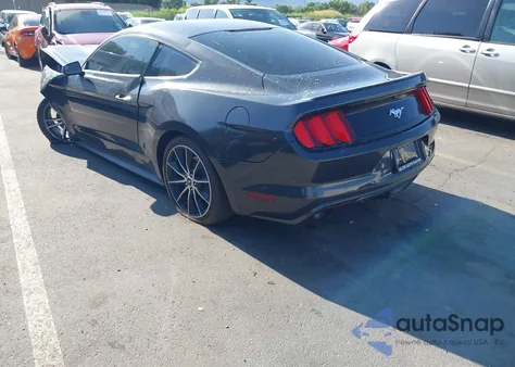 2017 Ford Mustang Ecoboost/Ecoboost Premium z USA, uszkodzony, nr VIN 1FA6P8TH1H5330711